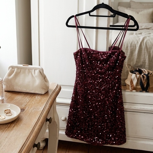 Dresses & Skirts - Mustard Seed Sequin Cami Mini Dress in Garnet Red, Size Small - NWT